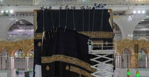 Read more about the article Sejarah Kiswah Kabah, Kain Yang Menutupi Kabah