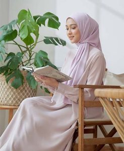 Read more about the article Inspirasi busana muslim dan hijab untuk lebaran