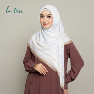 L.tru - Hijab Square Printed 120