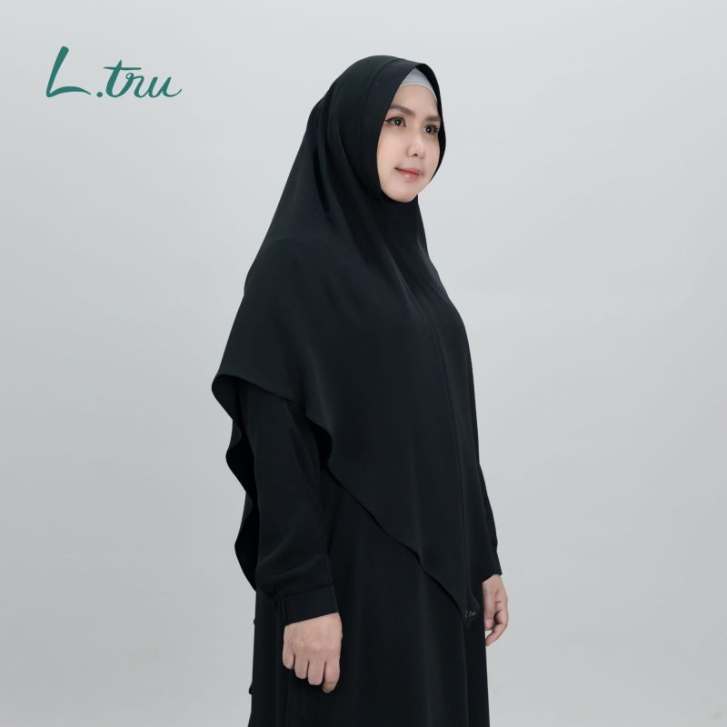 L.tru - Bergo Panjang Haji dan Umroh